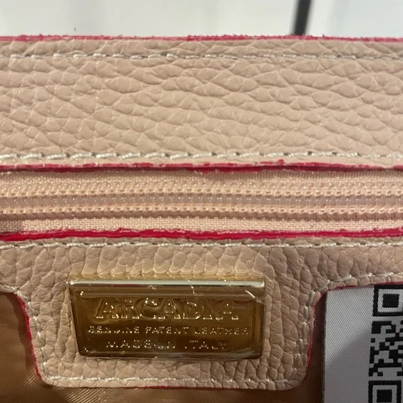 NWT ARCADIA Laila Crossbody Bag with COA - Picture 11 of 16